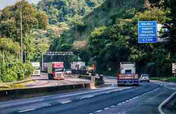  Começam a vigorar novas regras para frete no Brasil 
